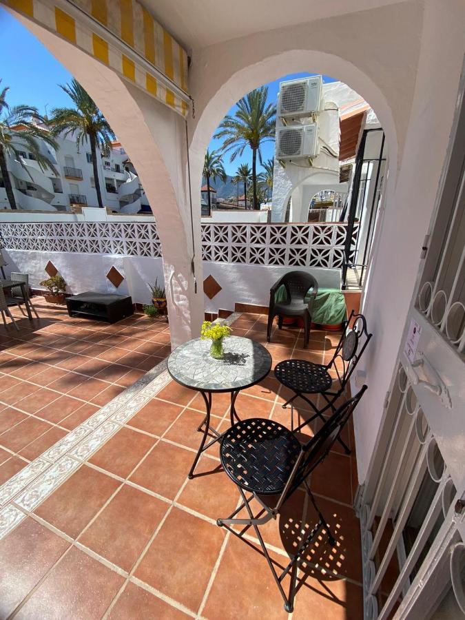 Casa De Las Palmeras 베날마데나코스타 외부 사진